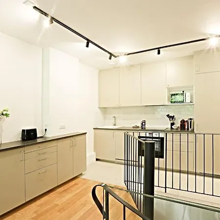 8 Personnes Avec Sauna Apartment