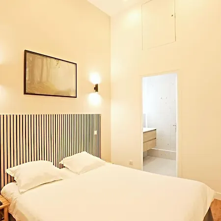 8 Personnes Avec Sauna París