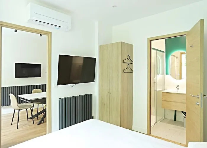 Charmant Appartement Avec Sauna Et Salle Cinema Au Coeur De Paris * Paris